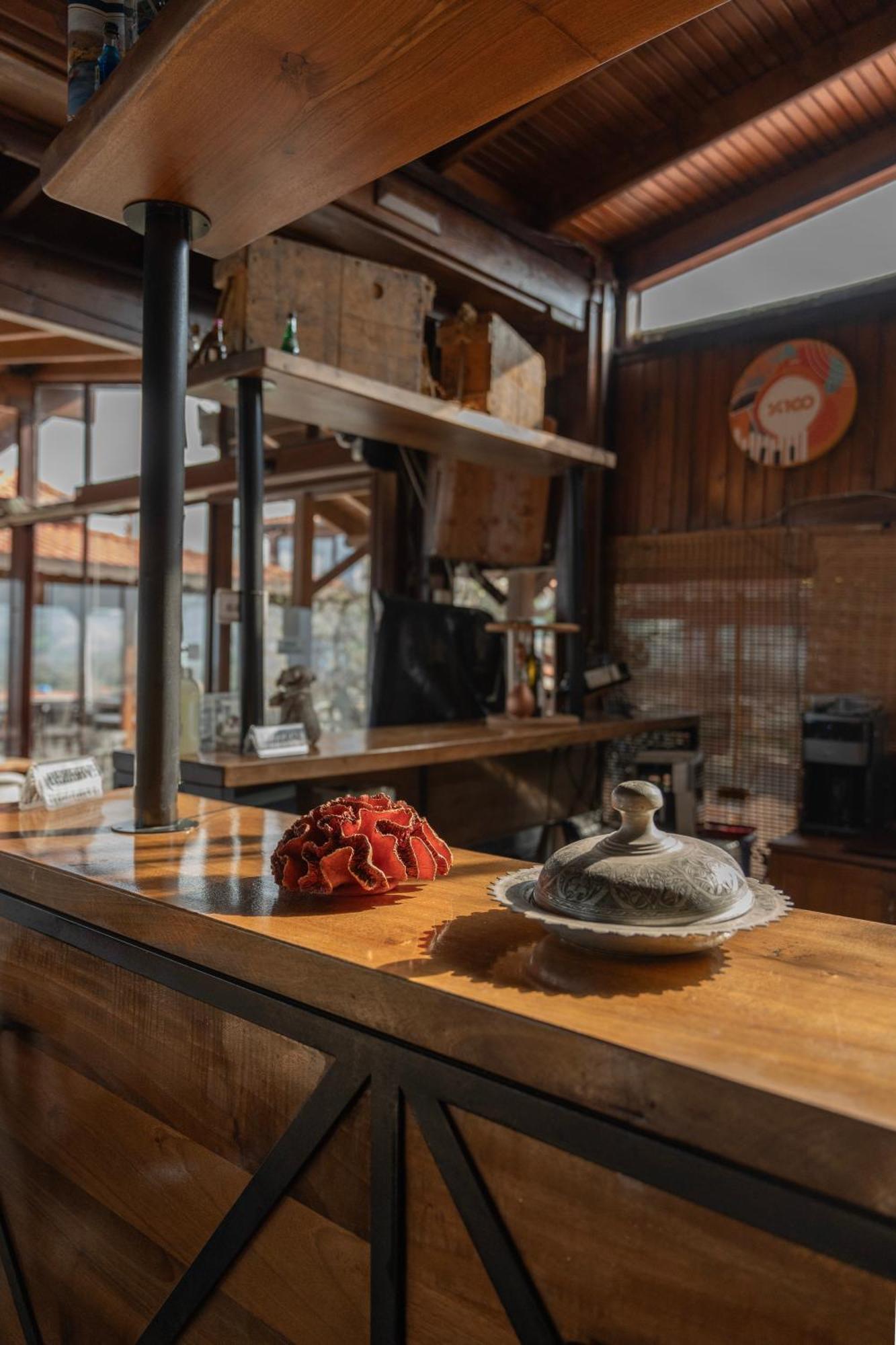 Kozbeyli Konagi Hotel Yenifoca Екстериор снимка