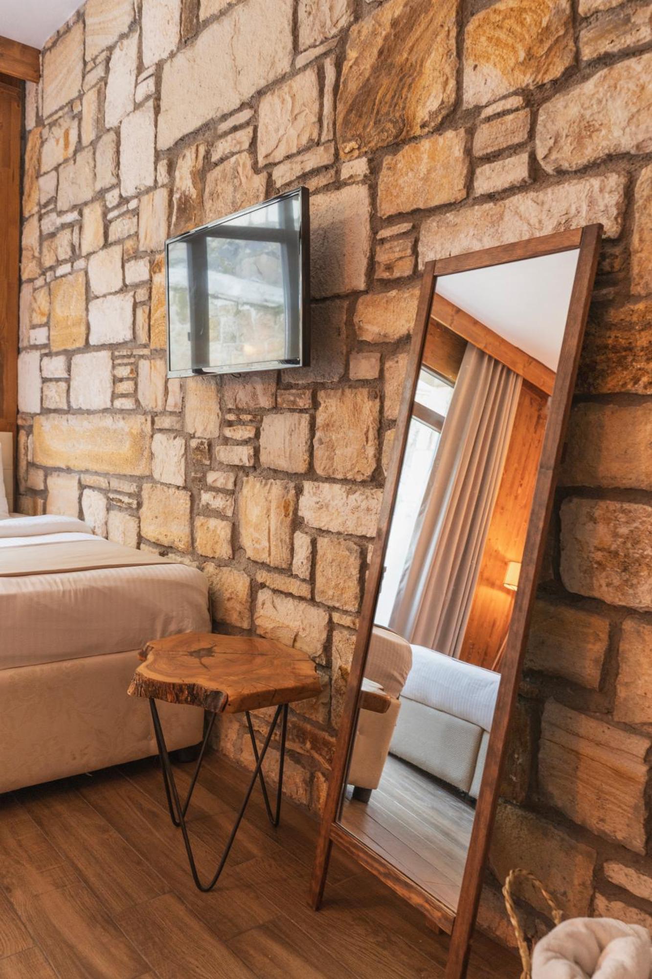 Kozbeyli Konagi Hotel Yenifoca Екстериор снимка