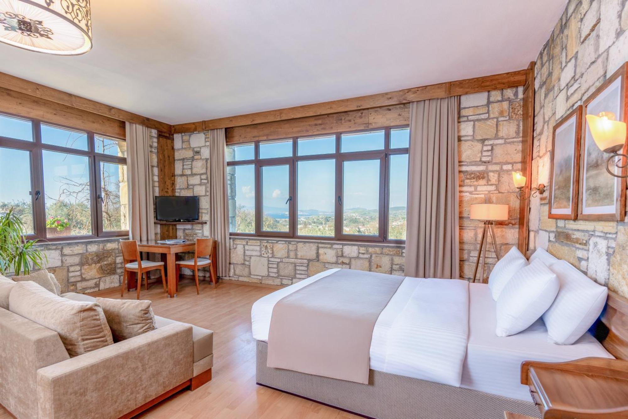 Kozbeyli Konagi Hotel Yenifoca Екстериор снимка