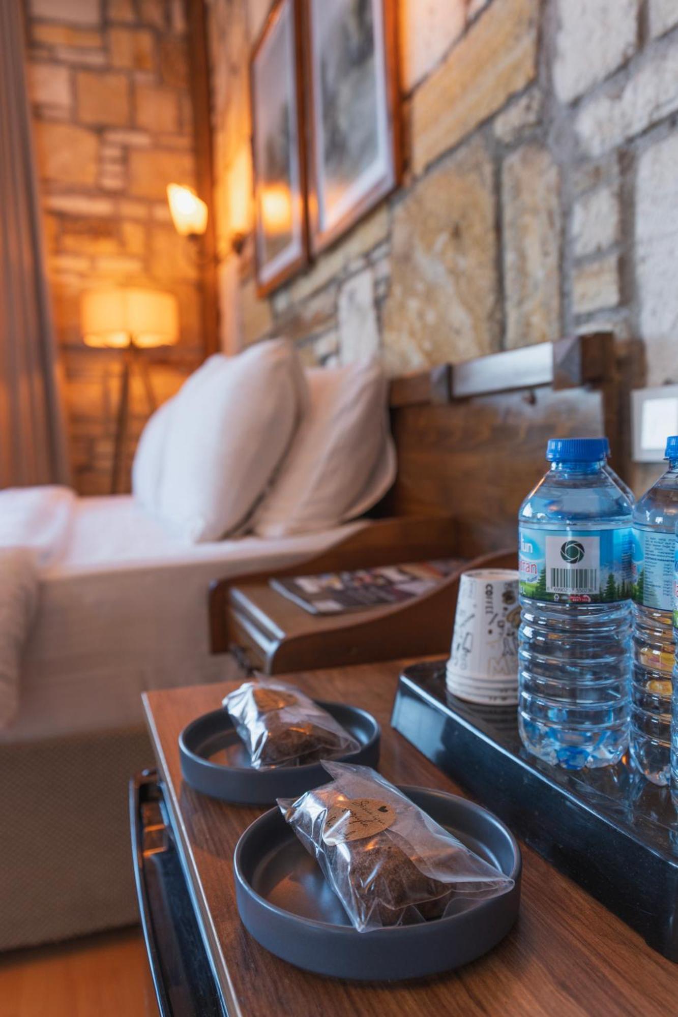 Kozbeyli Konagi Hotel Yenifoca Екстериор снимка