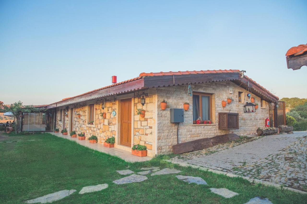 Kozbeyli Konagi Hotel Yenifoca Екстериор снимка